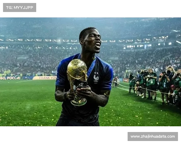 雨战进行时：法国队客场球衣启用特殊设计以应对恶劣天气